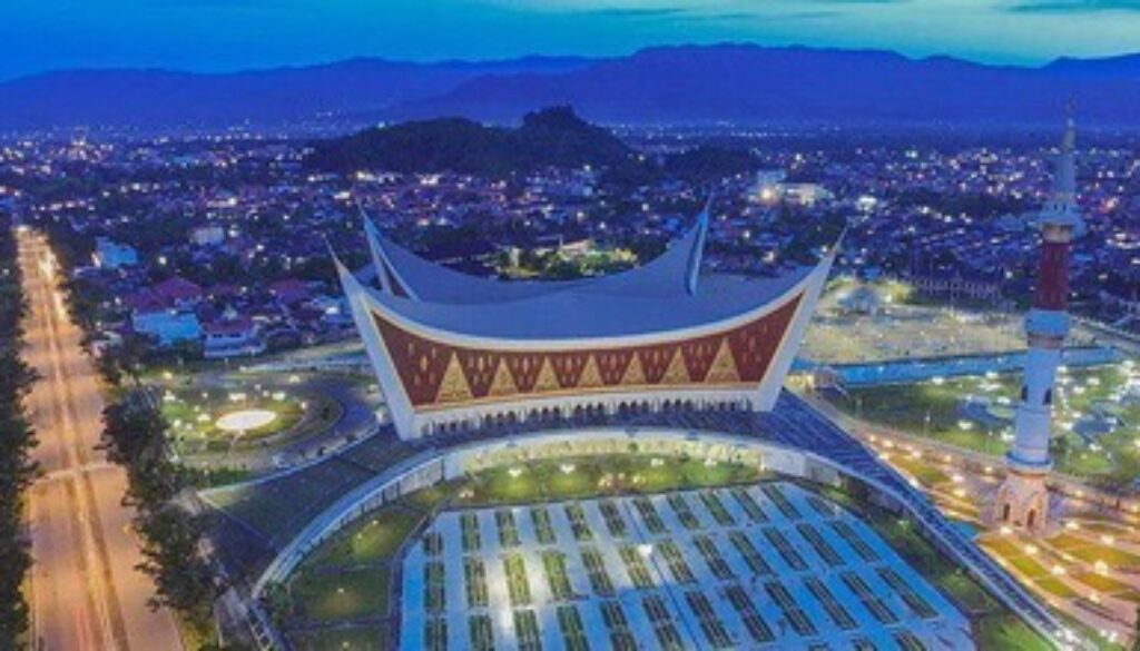 masjid_raya_sumatera_barat