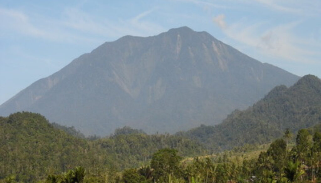 gunung_marapi_2