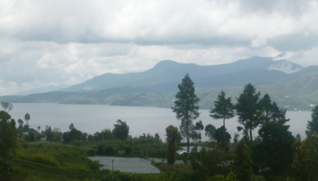 danau_atas_bawah danau_atas_bawah
