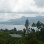 danau_atas_bawah