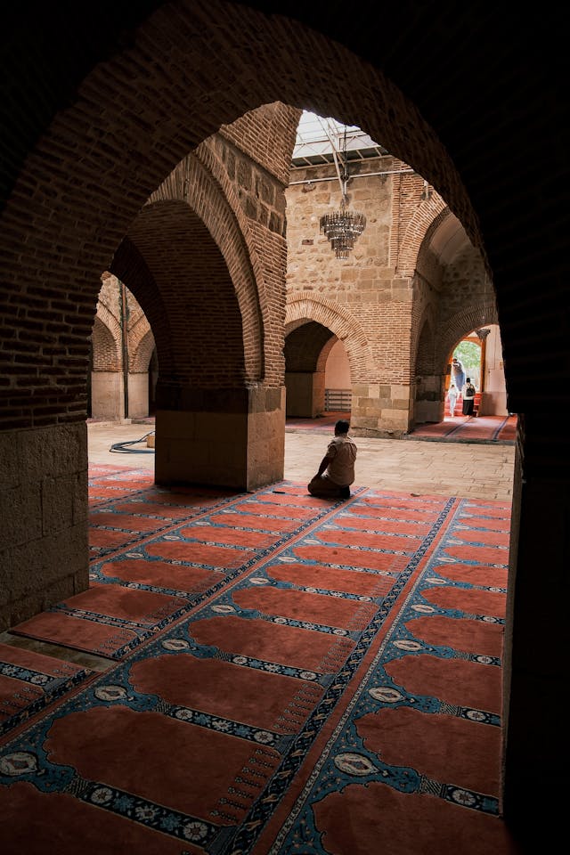 pexels-ebahir-1173285862-33107549